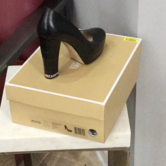 Platform heels, leather - Picture 2 of 2